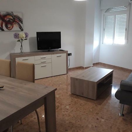Alojamientos Turisticos La Palmera Cullar Vega Εξωτερικό φωτογραφία